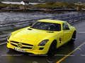 Igra Mozgalica Mercedes-Benz SLS E-Cell online