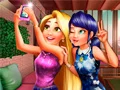 Igra Instagram Selfie u Parizu online