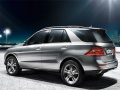 Igra M Puzzle s Offroad Automobilima online
