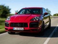 Igra Puzzle 2020 Porsche Cayenne GTS online